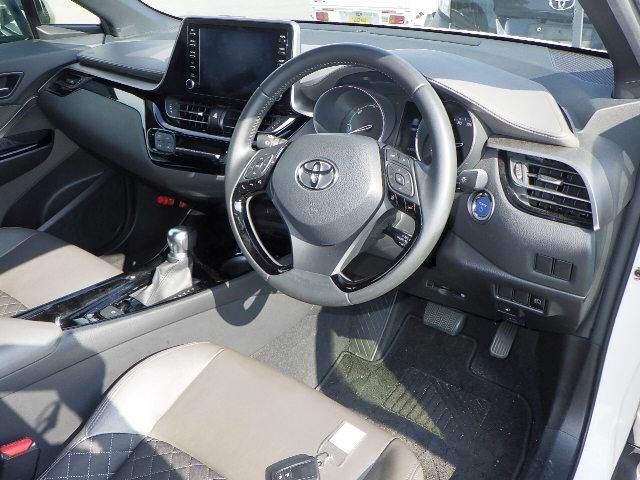 2021 Toyota C-HR G auction photo 3