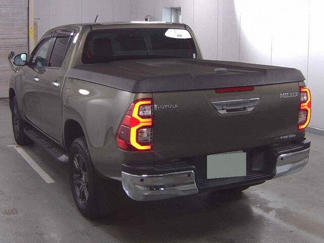 2023 Toyota Hilux Z 4WD auction photo 2