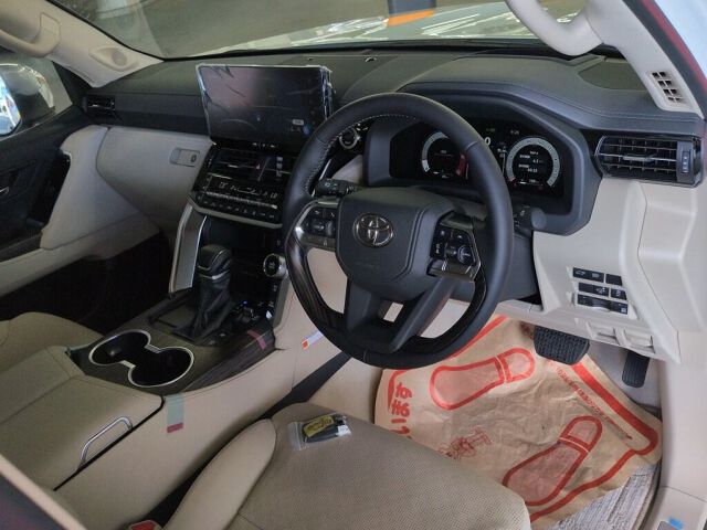 2026 Toyota Land Cruiser ZX 4WD auction photo 3