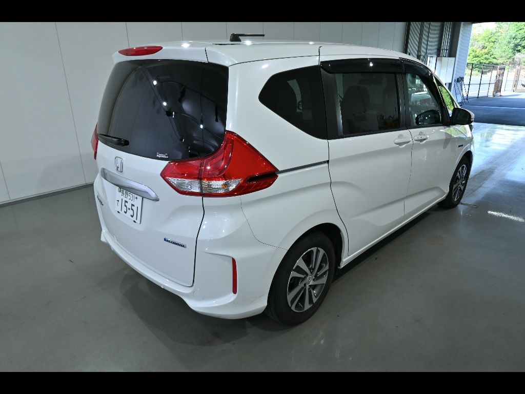 2021 Honda Freed ハイブリッドGホンダセンシング 6人 auction photo 2