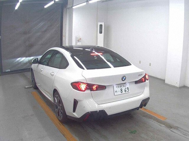 2025 BMW 2 Series 220D Grand CPM Suho auction photo 2