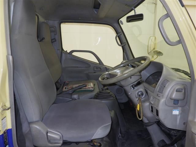 2009 Toyota Dyna バン auction photo 6