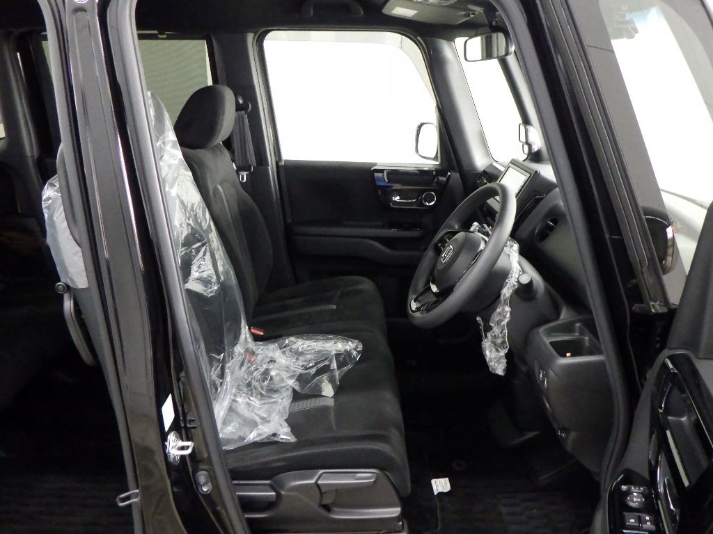 2021 Honda N-BOX カスタムL auction photo 6