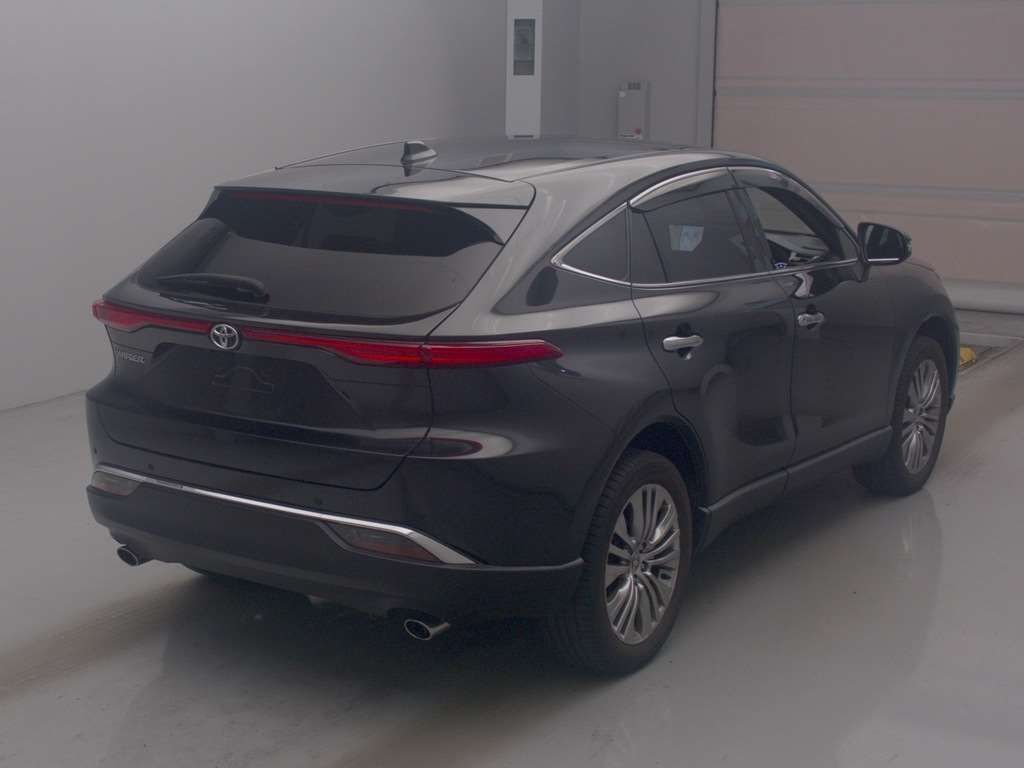2022 Toyota Harrier Z auction photo 2
