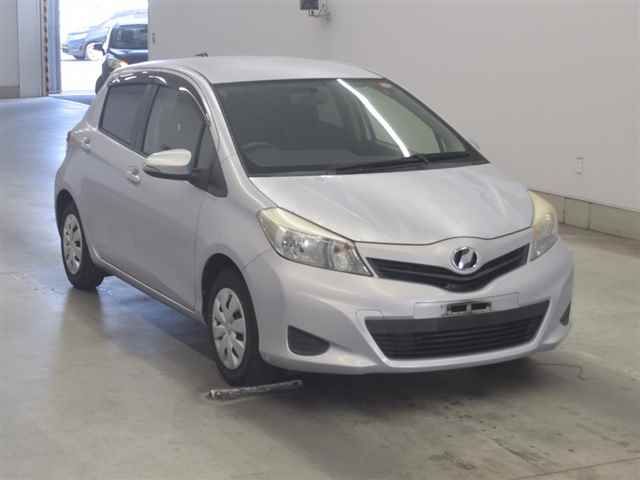 2014 Toyota Vitz F Smile Edition Japan auction vehicle