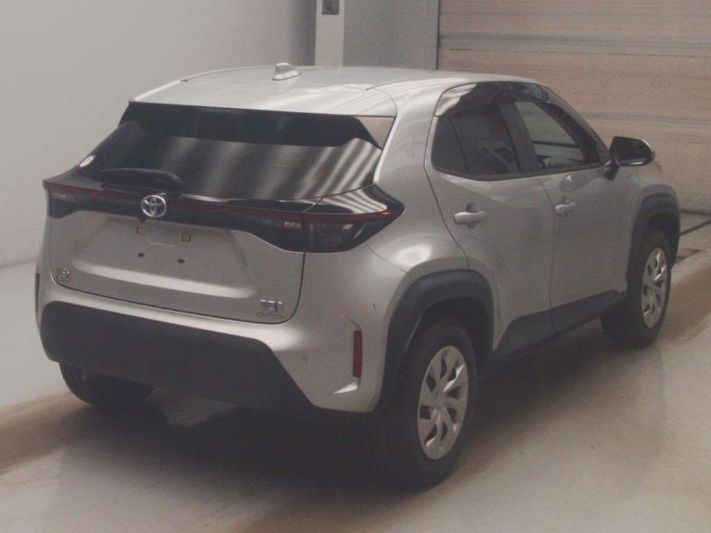 2021 Toyota Yaris Cross Hybrid X 4WD auction photo 2