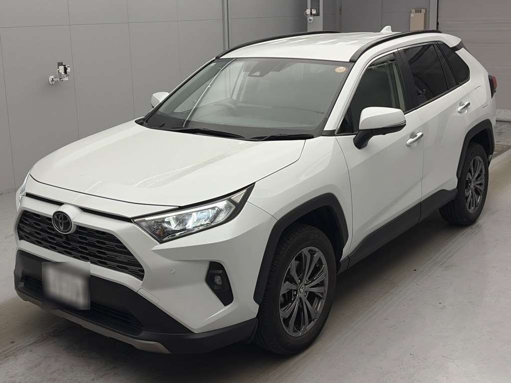 Japan Auction Vehicles 4 2023 Toyota RAV4 G 4WD auction photo