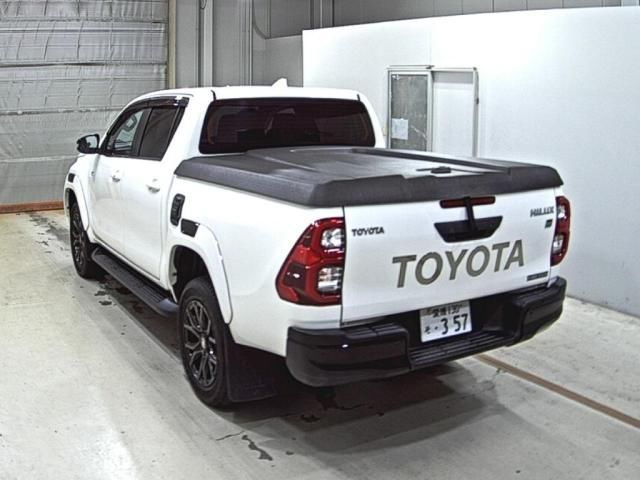 2022 Toyota Hilux Z GR Sport auction photo 2
