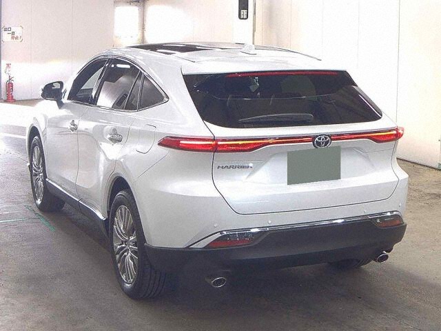 2025 Toyota Harrier Z Leather Package auction photo 2