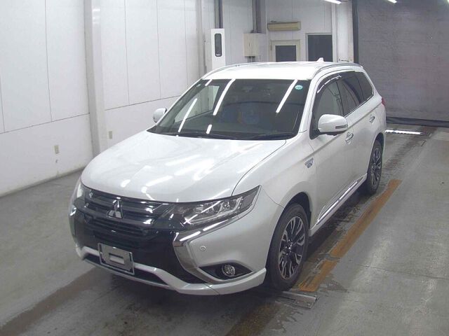 2017 Mitsubishi Outlander PHEV Gナビパッケージ 4WD auction photo 4