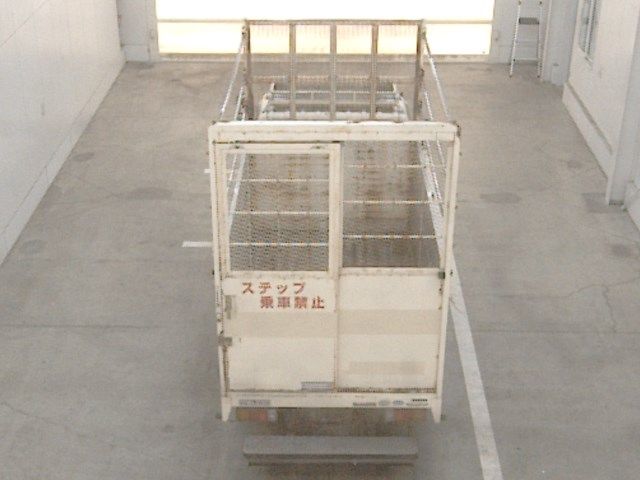 2017 Toyota Dyna 平ボディ auction photo 3