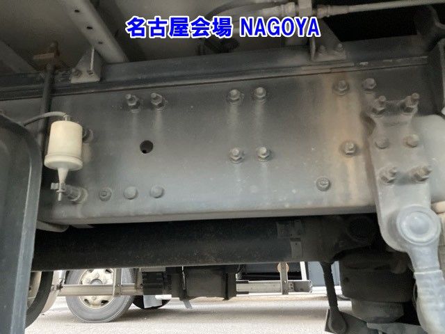 2018 Nissan Diesel クオン Aluminum Wing auction photo 11