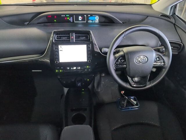 2021 Toyota Prius S auction photo 3