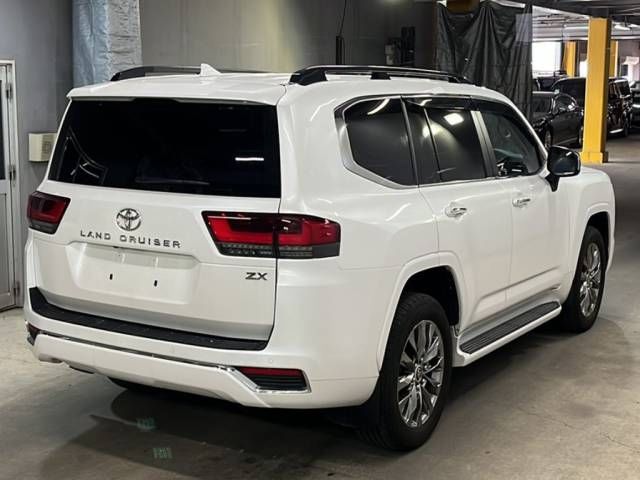 2024 Toyota Land Cruiser ZX auction photo 5
