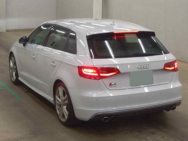 2016 Audi S3 Sportback 4WD auction photo 2