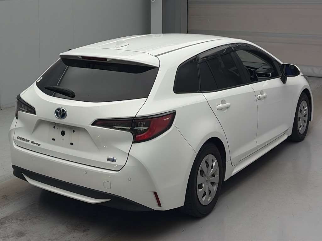 2021 Toyota Corolla Touring G-X プラス auction photo 2