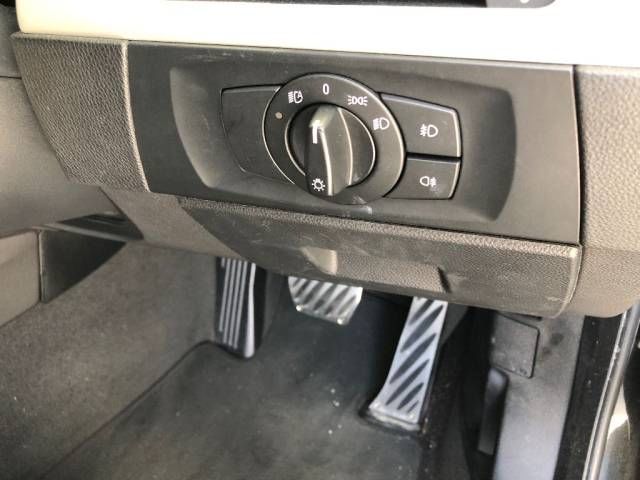 2008 BMW 3 Series 320i クーペ auction photo 5