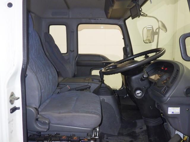 2005 Isuzu Forward 平ボディ auction photo 5