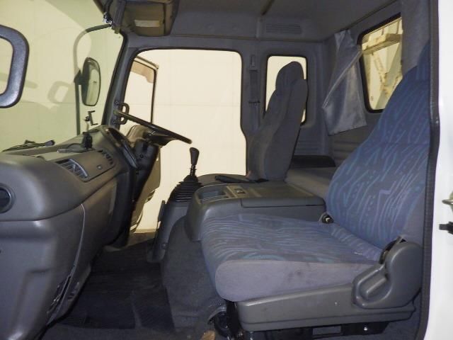 2005 Isuzu Forward 平ボディ auction photo 8