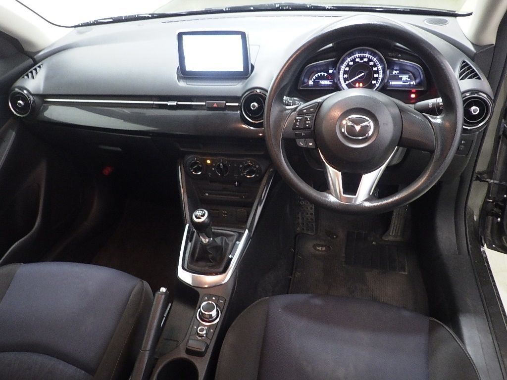 2016 Mazda Demio 13S auction photo 3