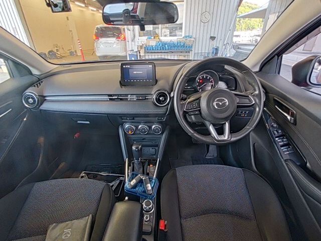 2018 Mazda Demio 13Sツーリング auction photo 3