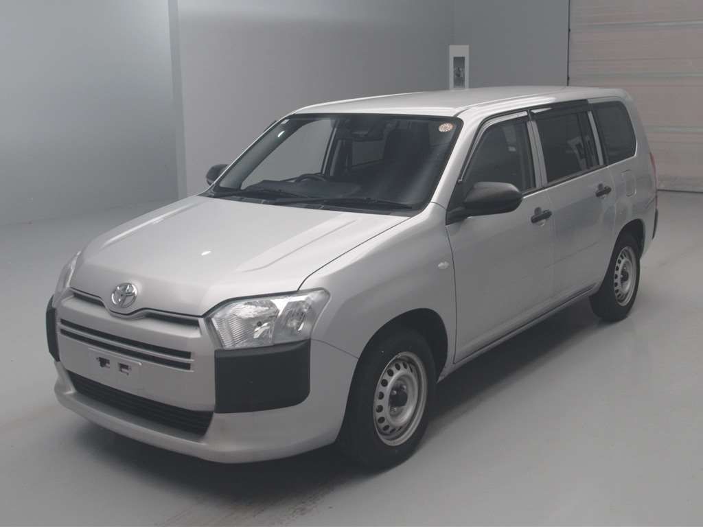 2024 Toyota Probox Hybrid GX Japan auction vehicle