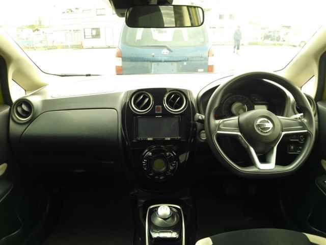 2018 Nissan Note e-POWER X auction photo 8