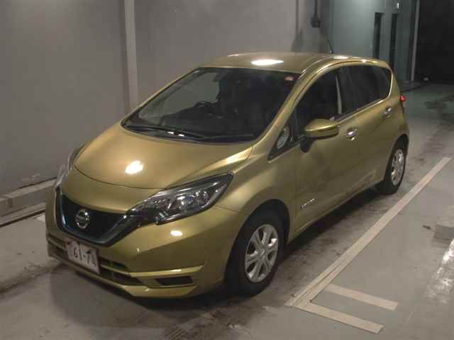 2018 Nissan Note e-POWER X auction photo 4