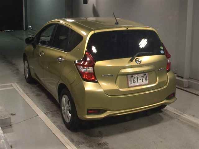2018 Nissan Note e-POWER X auction photo 2