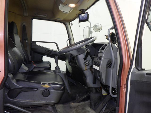 2015 Mitsubishi Fuso Fighter Garbage truck auction photo 5