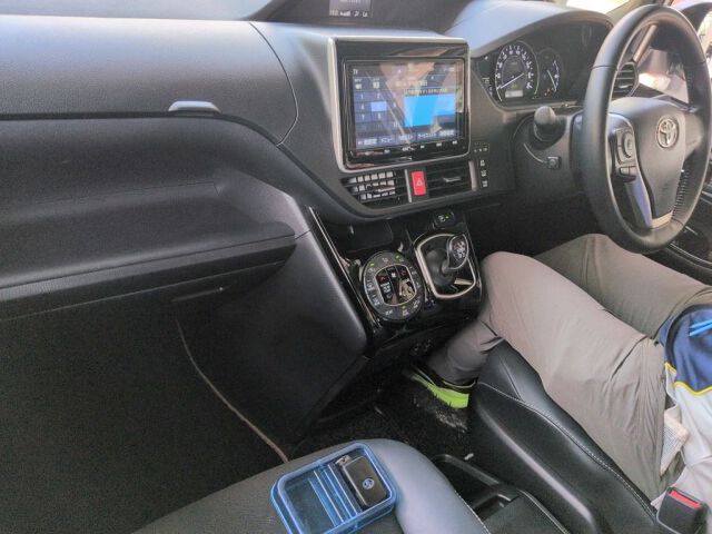 2020 Toyota Noah HV SI WXB2 auction photo 3