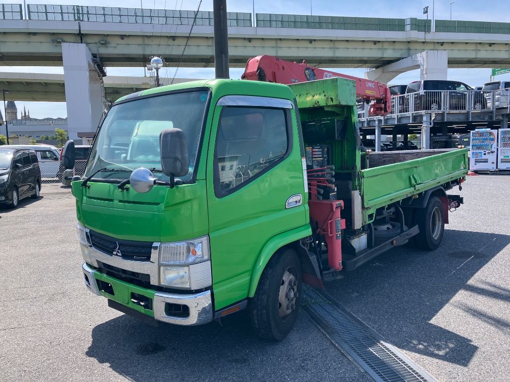 2013 Mitsubishi Fuso Canter With crane auction photo 5