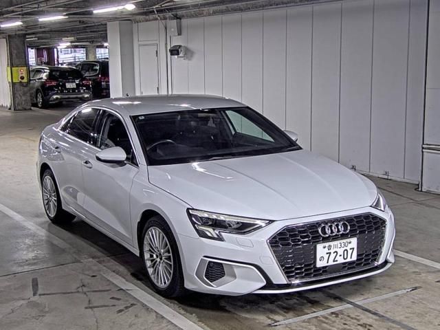 2022 Audi A3 セダン30TFSIアドバンスド Japan auction vehicle