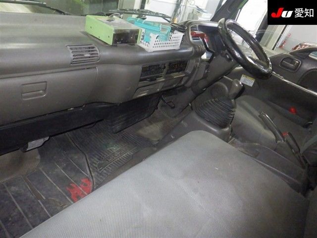 1997 Isuzu エルフ T ワイド auction photo 3
