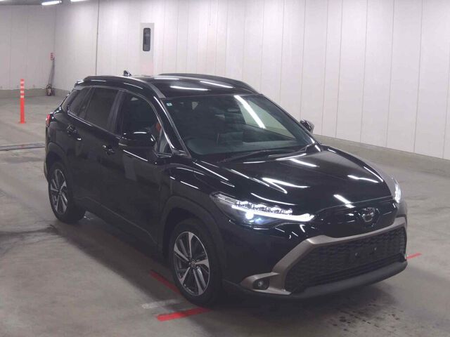 Japan Auction Vehicles 8 2025 Toyota Corolla Cross Hybrid Z auction photo
