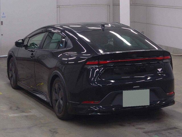 2023 Toyota Prius U 4WD auction photo 2