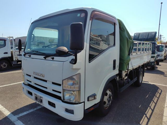 2012 Isuzu Elf auction photo 4