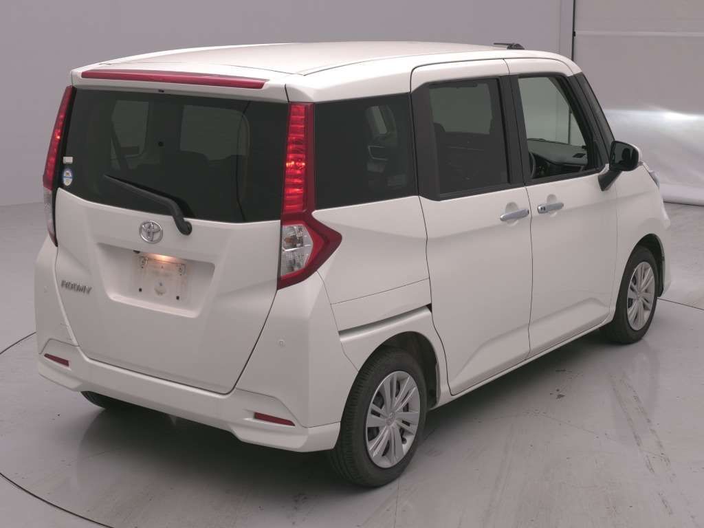 2021 Toyota Roomy G auction photo 2