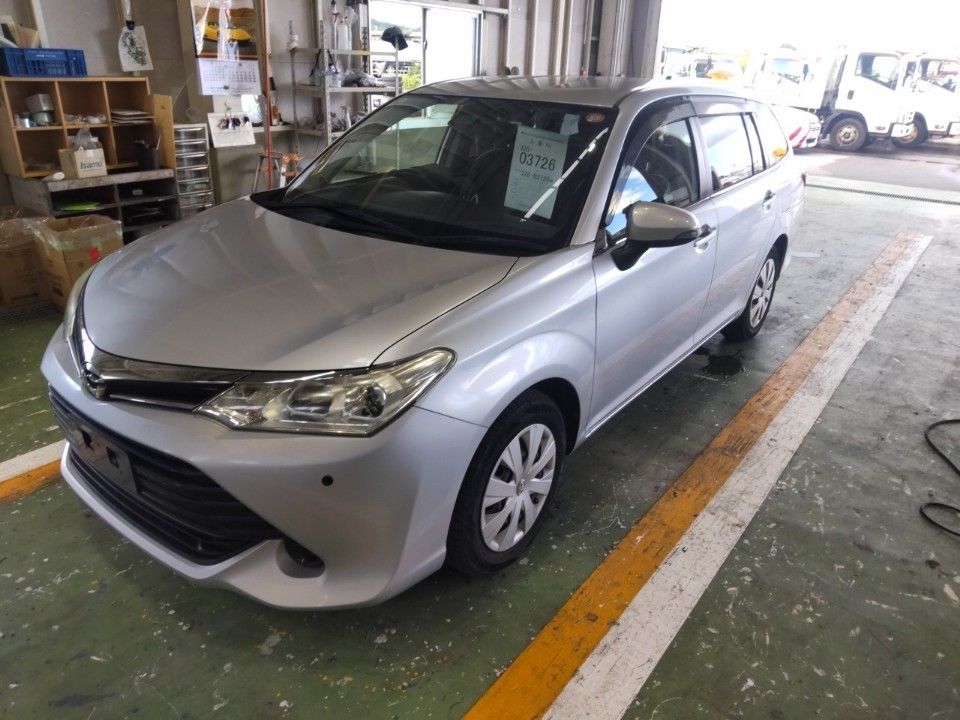 Japan Auction Vehicles 24 2015 Toyota Corolla Fielder auction photo