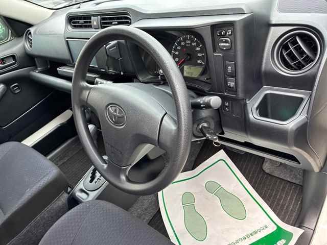 2022 Toyota Probox G auction photo 3
