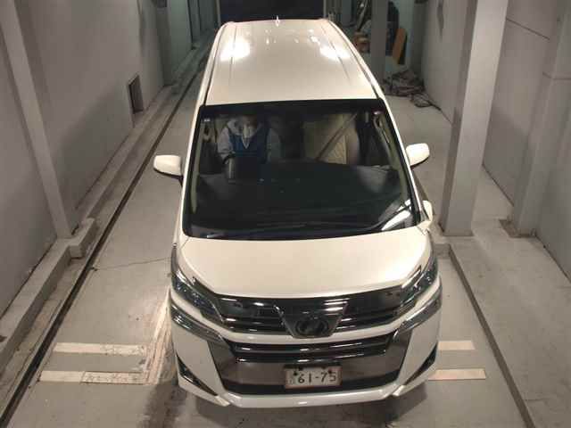 2019 Toyota Vellfire X auction photo 6