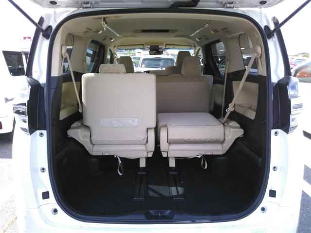 2019 Toyota Vellfire X auction photo 10