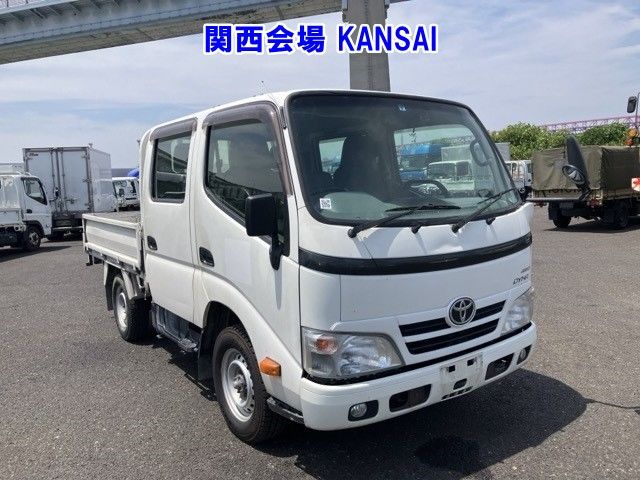Japan Auction Vehicles 21 2016 Toyota Dyna Wキャブ auction photo