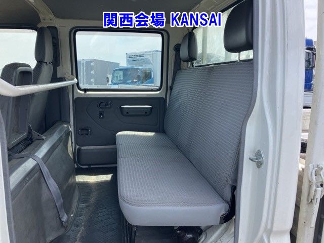 2016 Toyota Dyna Wキャブ auction photo 17