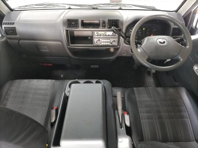 2019 Mazda ボンゴバン auction photo 3