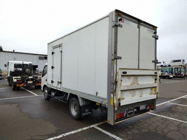 2009 Toyota Dyna ロングP/Gパネルバ 4WD auction photo 2