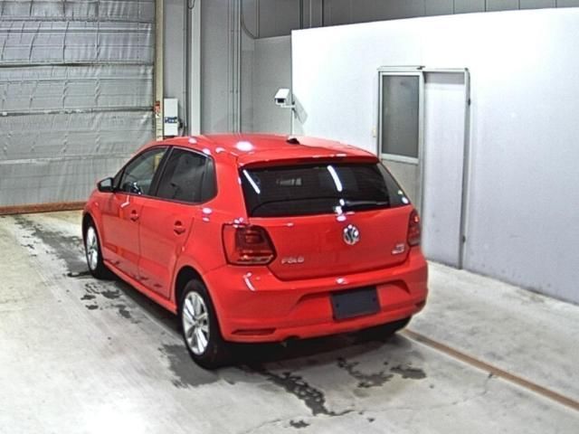2017 Volkswagen ポロ TSI Comfortline Meister auction photo 2