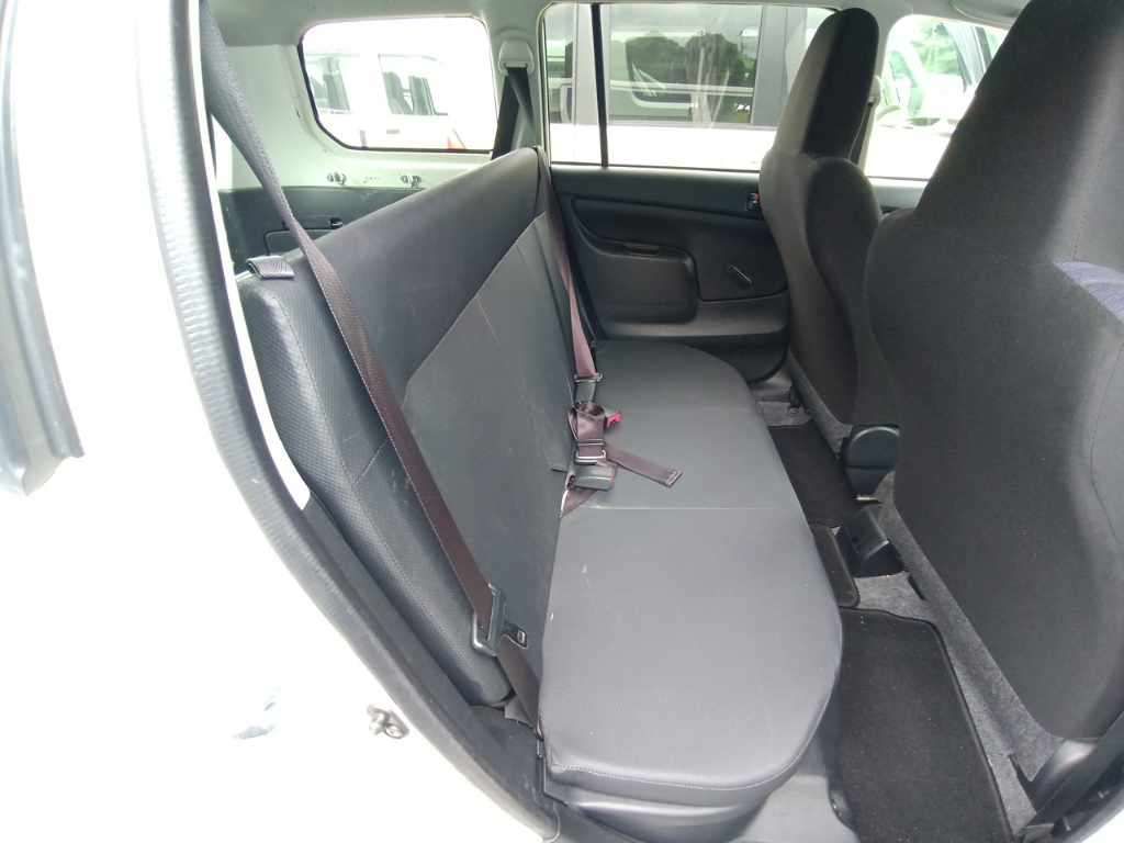 2020 Toyota Probox DX コンフォート auction photo 12