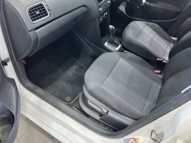 2013 Volkswagen VW ポロ TSI コンフォートライン auction photo 9