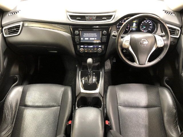 2016 Nissan X-Trail 20XT エマブレPKG auction photo 5